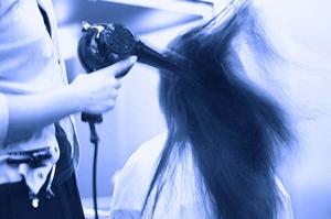 池袋のヘアカラーは色持ちが良い